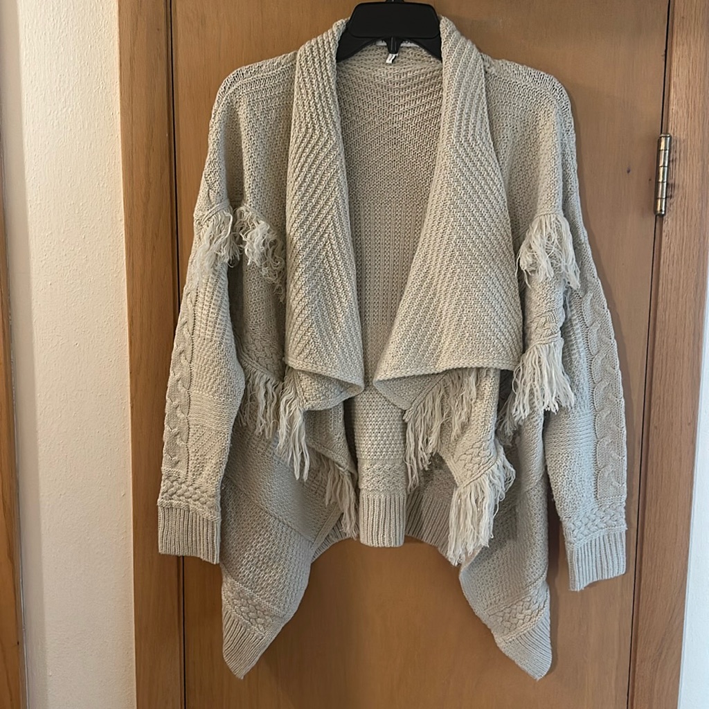 Heartloom Women’s Waterfall Open Front Fringe Cardigan Sweater Cream Size Xs